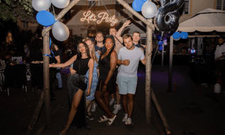de9122430879a85d6de3c3b4355daaf6.jpg