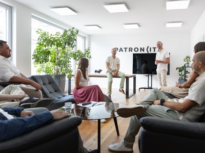 patron-it-2048px@oldrichhrb-5.jpg