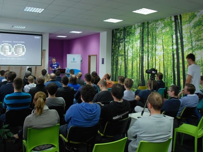 LC36JLAUV3MZdevdayblog152846542224.JPG