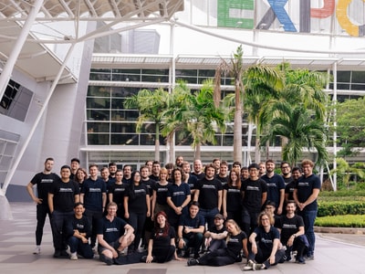 SlidesLive_ICLR-2025_Singapore_Filip-Zverina-photo_061.jpg