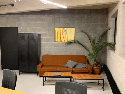 f089579d650c3c79be76150bdee1df54.jpg