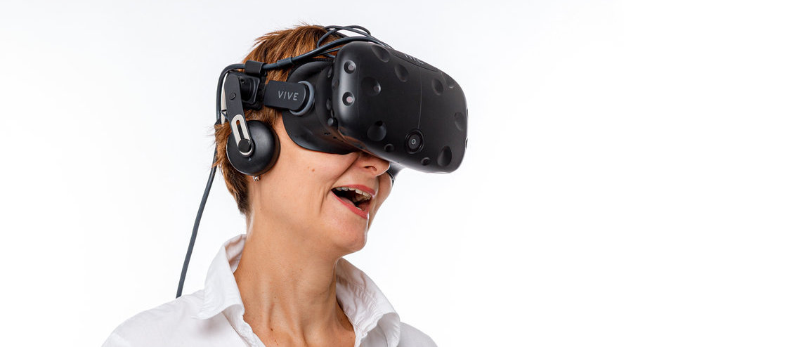 Virtual Real Life učí firmy nabírat pomocí VR brýlí. „Výběrko může být o 75 procent levnější,” říkají
