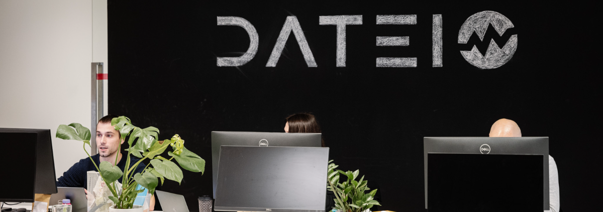 Dateio cover