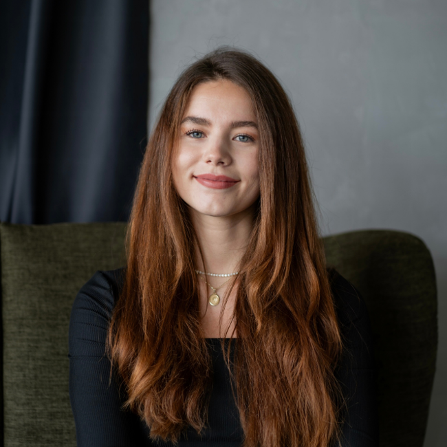 Tina Tesařová