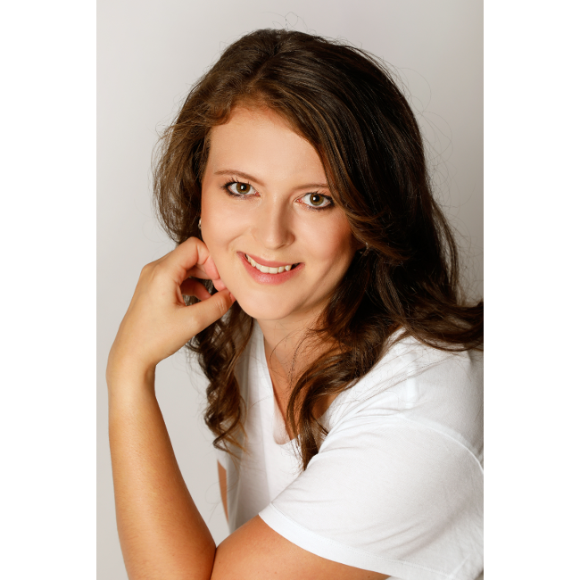 Lucie Bartošová