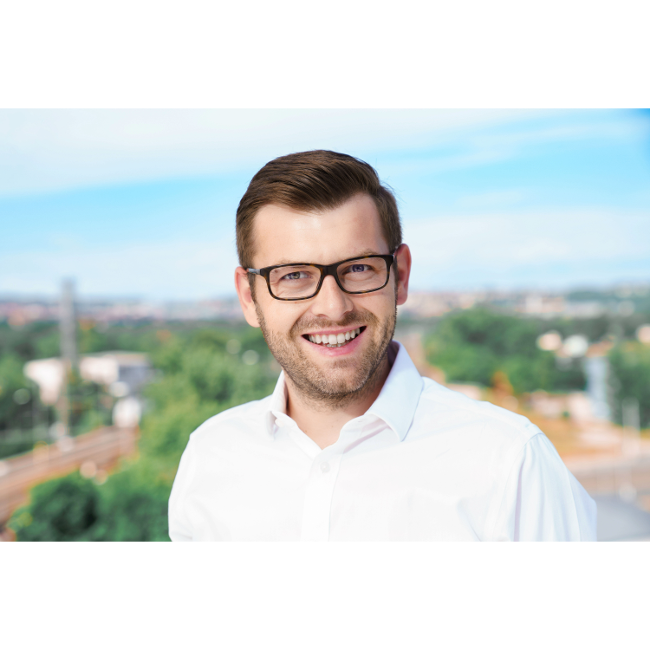 Tomáš