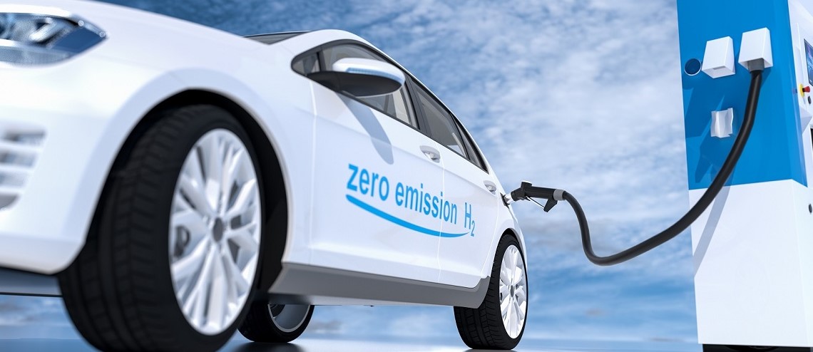 KAUZA: Vodík versus klasický elektromobil? Eko-skóre je vyrovnané. Přečtěte si velké srovnání dvou pohonů budoucnosti